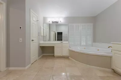 12819 Kingsbridge Lane, Houston, TX 77077 - Photo 36