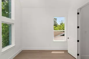 7210 Weyburn St, Houston, TX 77028 - Photo 8