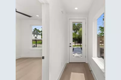 7210 Weyburn Street, Houston, TX 77028 - Photo 14