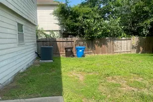 1938 Courtside Pl Dr, Missouri City, TX 77489 - Photo 2