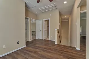 38 E Burberry Cir, The Woodlands, TX 77384 - Photo 24