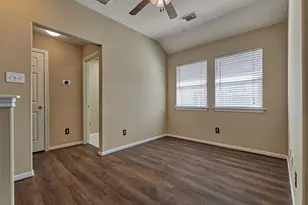 38 E Burberry Cir, The Woodlands, TX 77384 - Photo 22