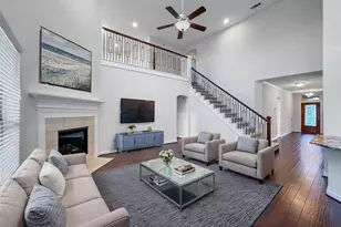 2514 Deerwood Heights Ln, Manvel, TX 77578 - Photo 2