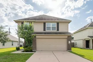 6301 Hogue St, Houston, TX 77087 - Photo 1