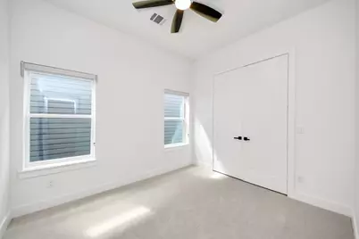 2711 Delano Street, Houston, TX 77004 - Photo 40