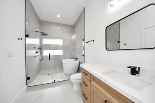 2711 Delano St, Houston, TX 77004 - Photo 44