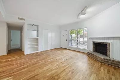 1100 Augusta Drive #63, Houston, TX 77057 - Photo 6