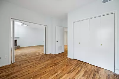 1100 Augusta Drive #63, Houston, TX 77057 - Photo 4