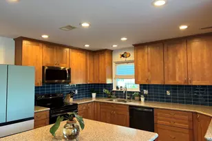 16527 Frances Drake Rd, Jamaica Beach, TX 77554 - Photo 10