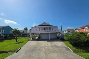16527 Frances Drake Rd, Jamaica Beach, TX 77554 - Photo 2