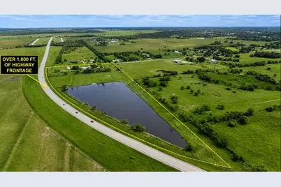 697 E County Road 341, Angleton, TX 77515 - Photo 1