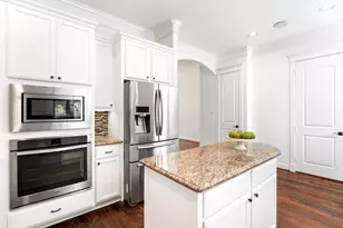 612 W 27th St, Houston, TX 77008 - Photo 18