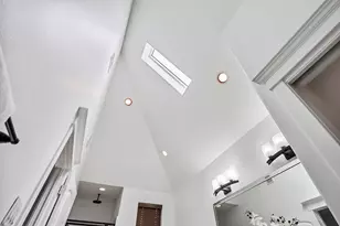 612 W 27th St, Houston, TX 77008 - Photo 26