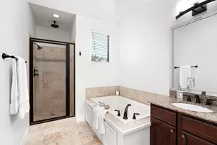 612 W 27th St, Houston, TX 77008 - Photo 28