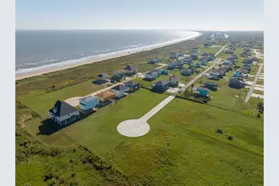 189 Ocean View Drive, Crystal Beach, TX 77650 - Photo 14