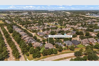 10502 Landsdowne Pointe Drive, Spring, TX 77379 - Photo 38
