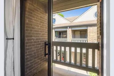 1114 Augusta Drive #1, Houston, TX 77057 - Photo 12