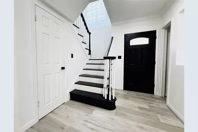 2323 Augusta Drive #43, Houston, TX 77057 - Photo 2