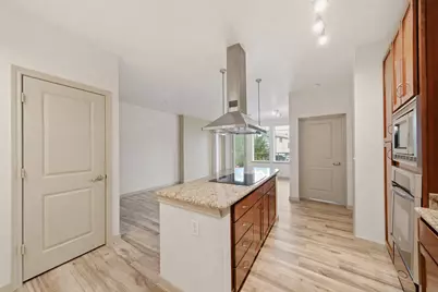 505 Jackson Hill Street #206, Houston, TX 77007 - Photo 18