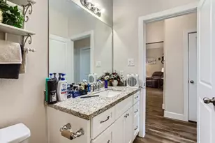 418 Pebble Dr, Dayton, TX 77535 - Photo 22