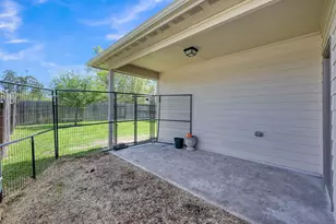 2315 Strong Horse Dr, Conroe, TX 77301 - Photo 26