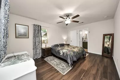 7711 Avenue L, Houston, TX 77012 - Photo 16
