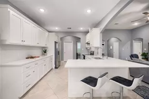 1131 Appaloosa Cir, Angleton, TX 77515 - Photo 12