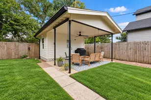 2018 Libbey Dr, Houston, TX 77018 - Photo 18