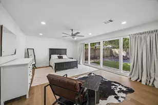 2018 Libbey Dr, Houston, TX 77018 - Photo 10