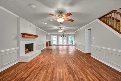 235 S Amherst Drive, West Columbia, TX 77486 - Photo 10