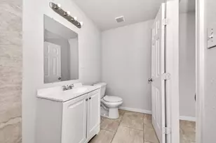 7504 Elm St, Houston, TX 77023 - Photo 18