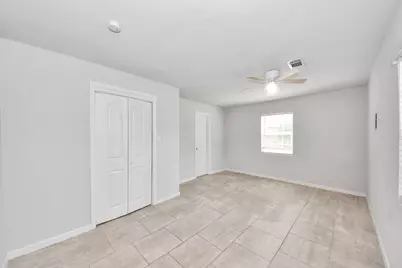 7504 Elm Street, Houston, TX 77023 - Photo 16