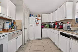 4845 E Ridge Creek Dr, Houston, TX 77053 - Photo 16