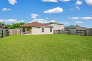 1015 Honeysuckle Vine Dr, Rosenberg, TX 77469 - Photo 26