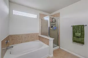 1015 Honeysuckle Vine Dr, Rosenberg, TX 77469 - Photo 20