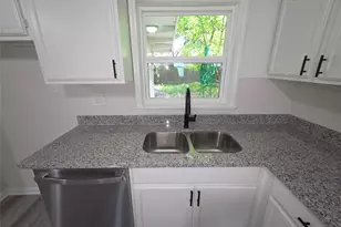 4931 Cosby St, Houston, TX 77021 - Photo 6