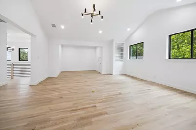 1201 Confederate Road, Houston, TX 77055 - Photo 16