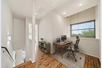 629 W 8th Street, Houston, TX 77007 - Photo 20