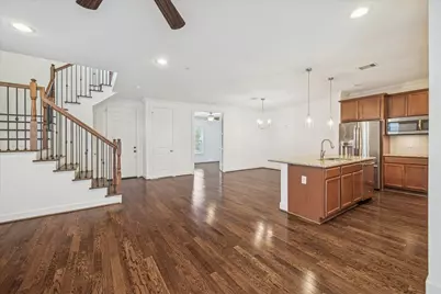 183 Kendrick Pines Boulevard, The Woodlands, TX 77389 - Photo 8