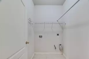 130 Annes Way, Stafford, TX 77477 - Photo 18