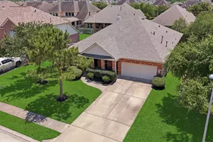 1760 Cypress Meadows Dr, Dickinson, TX 77539 - Photo 40