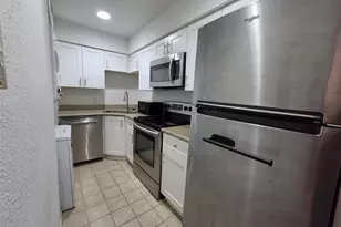 8055 Cambridge St, Houston, TX 77054 - Photo 2