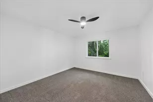 85 Yewleaf Dr, The Woodlands, TX 77381 - Photo 18