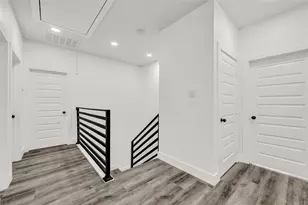 9103 Grady St, Houston, TX 77016 - Photo 10