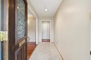 9811 Greenwillow St, Houston, TX 77096 - Photo 4