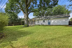 9811 Greenwillow St, Houston, TX 77096 - Photo 26