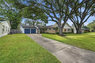 9811 Greenwillow St, Houston, TX 77096 - Photo 1