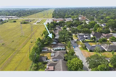 9811 Greenwillow Street, Houston, TX 77096 - Photo 32
