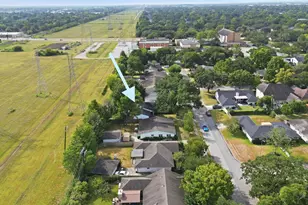 9811 Greenwillow St, Houston, TX 77096 - Photo 32