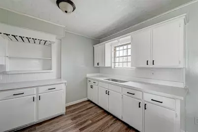 5315 Bellfort Court, Houston, TX 77033 - Photo 2